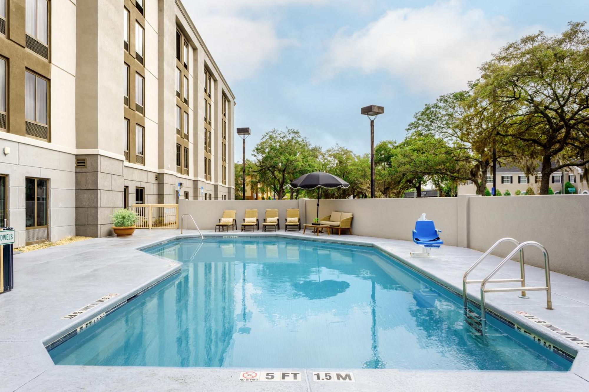 Hampton Inn Jacksonville - I-95 Central Bagian luar foto